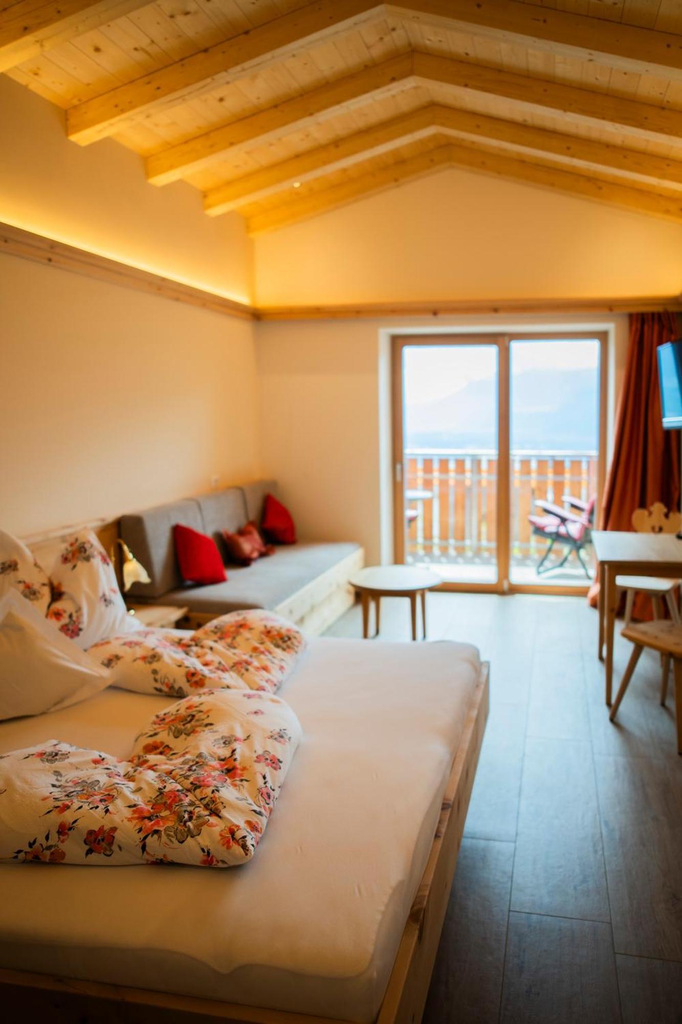 Bed and Breakfast Garni Stuebele Tirol Exteriér fotografie